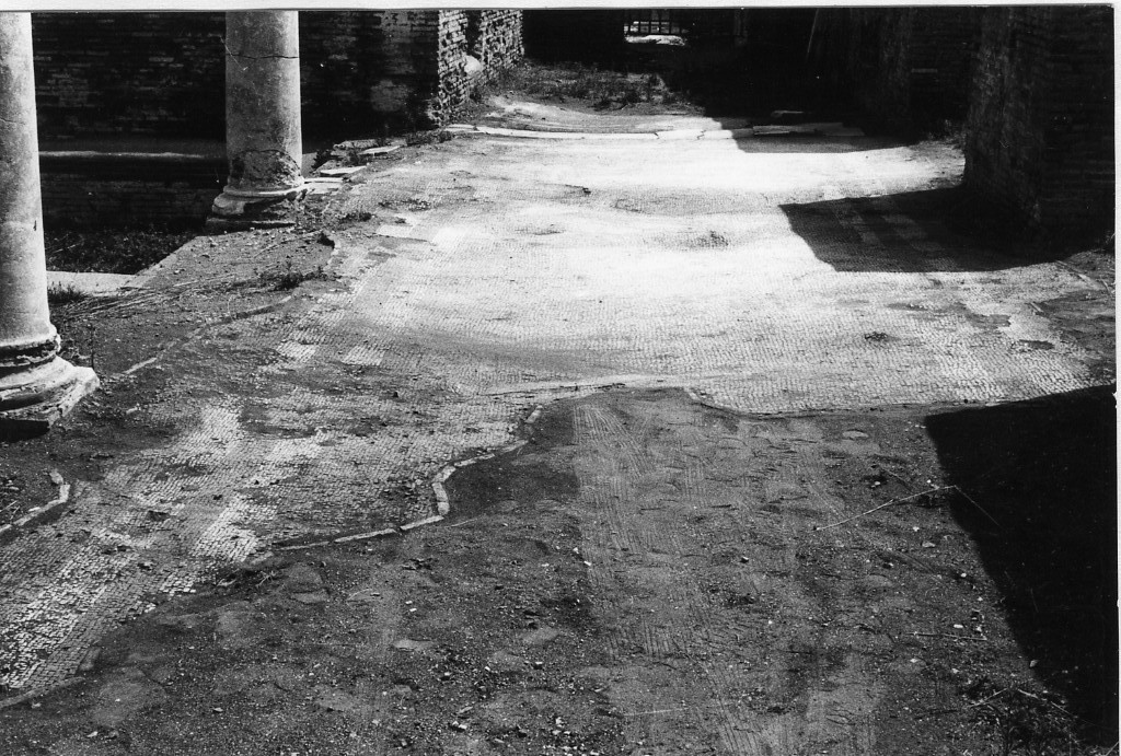 rivestimento pavimentale (sec. III d.C)