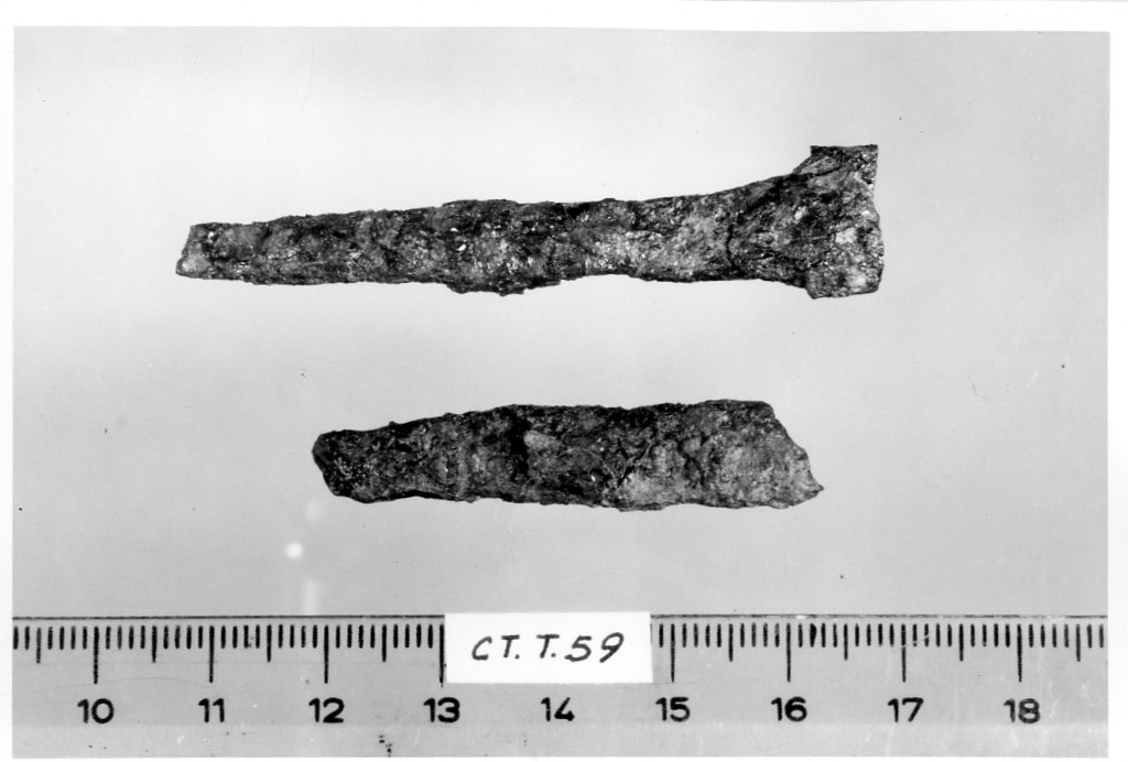coltello/ frammento - deposizione longobarda (sec. VI d.C.-VII d.C)