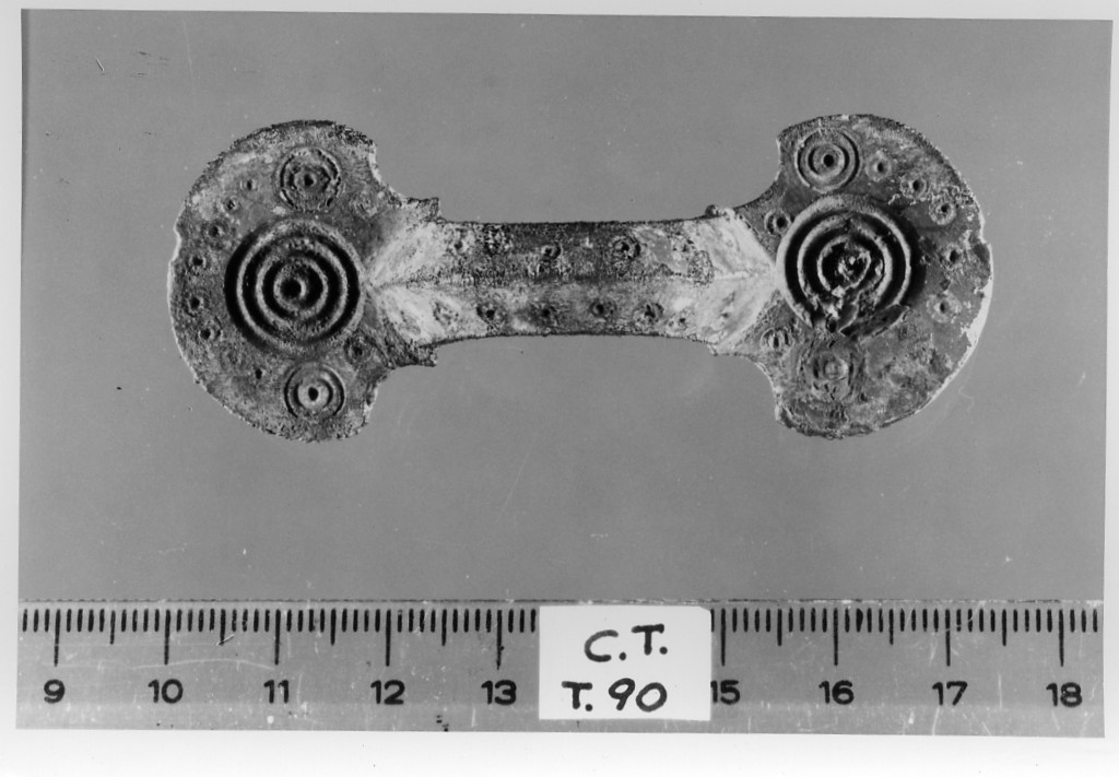 fibula - deposizione longobarda (primo quarto sec. VII d.C)