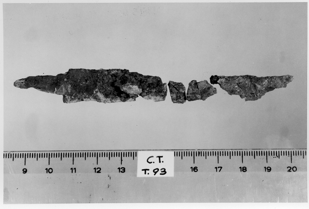 coltello/ frammento - deposizione longobarda (secondo quarto sec. VII d.C)