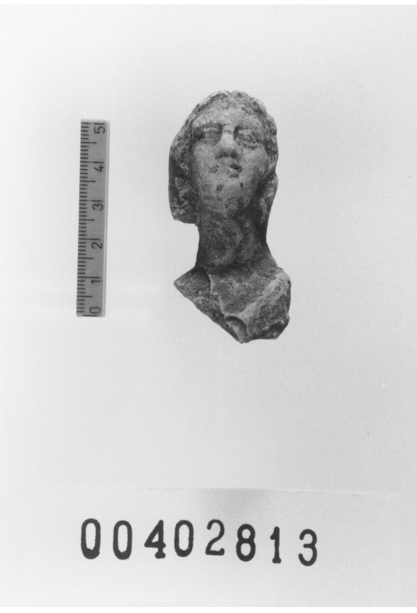 Figura femminile (Testa di statuetta) (III a.C)