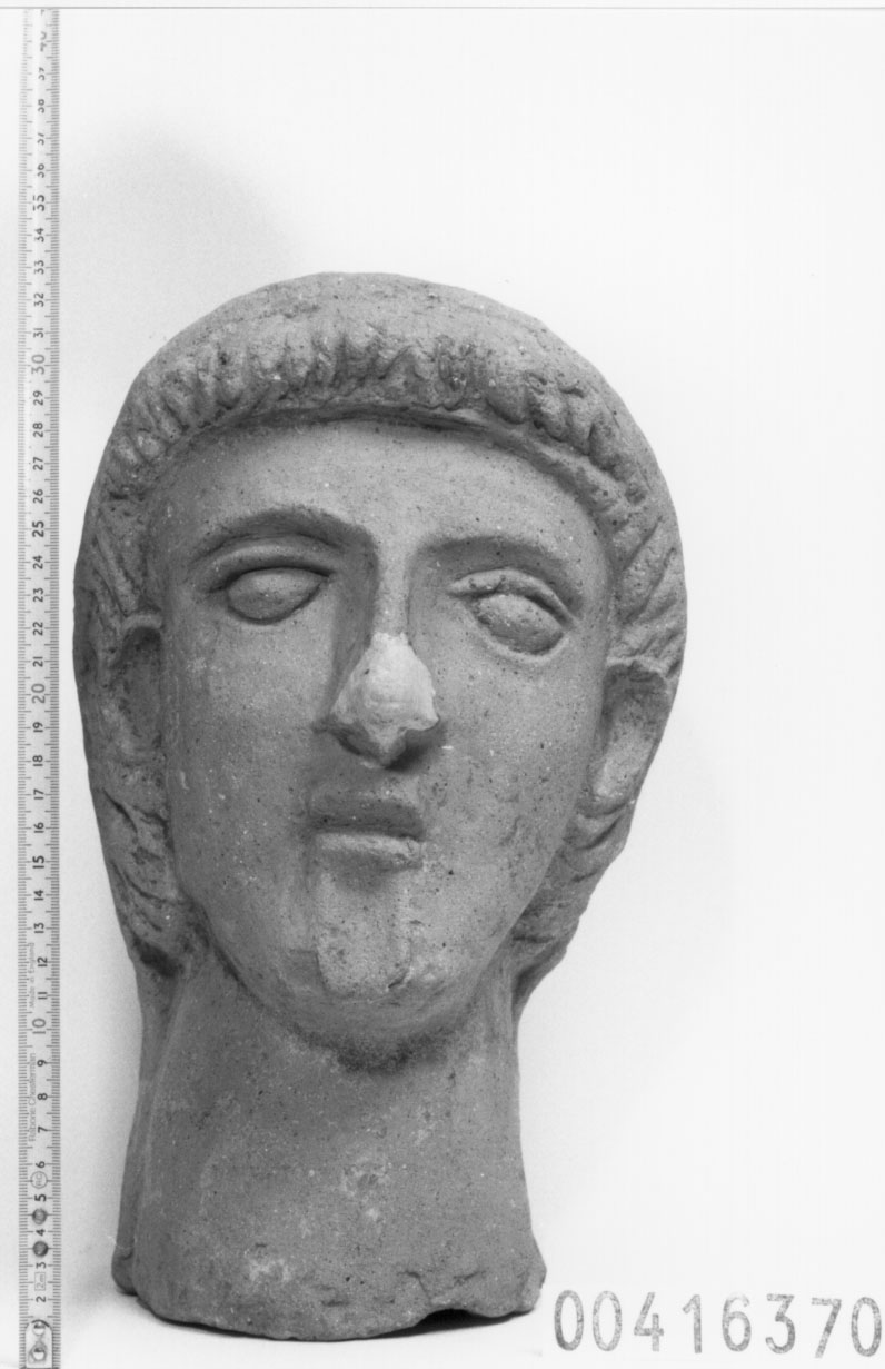 Figura femminile (?) (Testa votiva) (Inizio IV a.C)