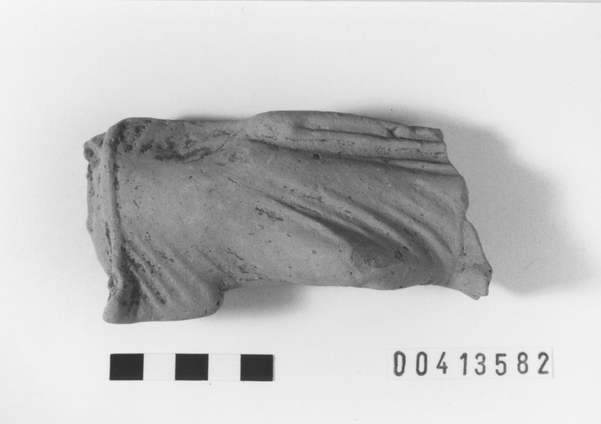 Figura femminile (Statuetta votiva) (Fine, Inizio IV a.C, III a.C)