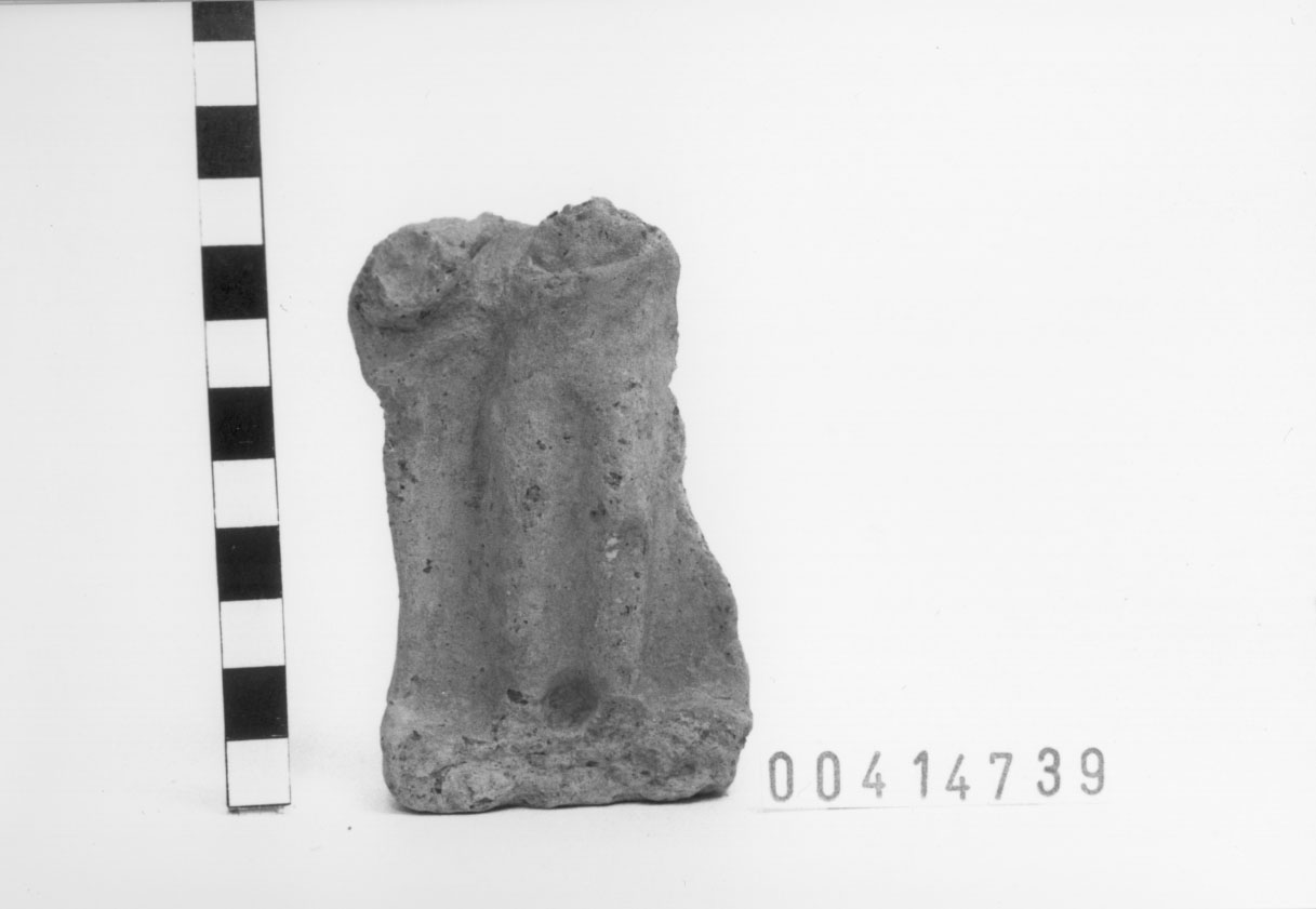 Figura maschile di offerente (Statuetta votiva/ frammento) (III a.C, II a.C)