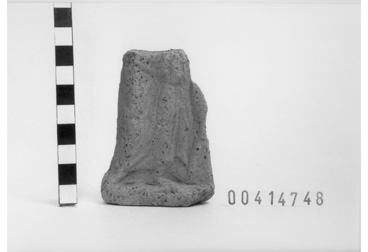 Figura maschile (Statuetta votiva/ frammento) (II a.C)