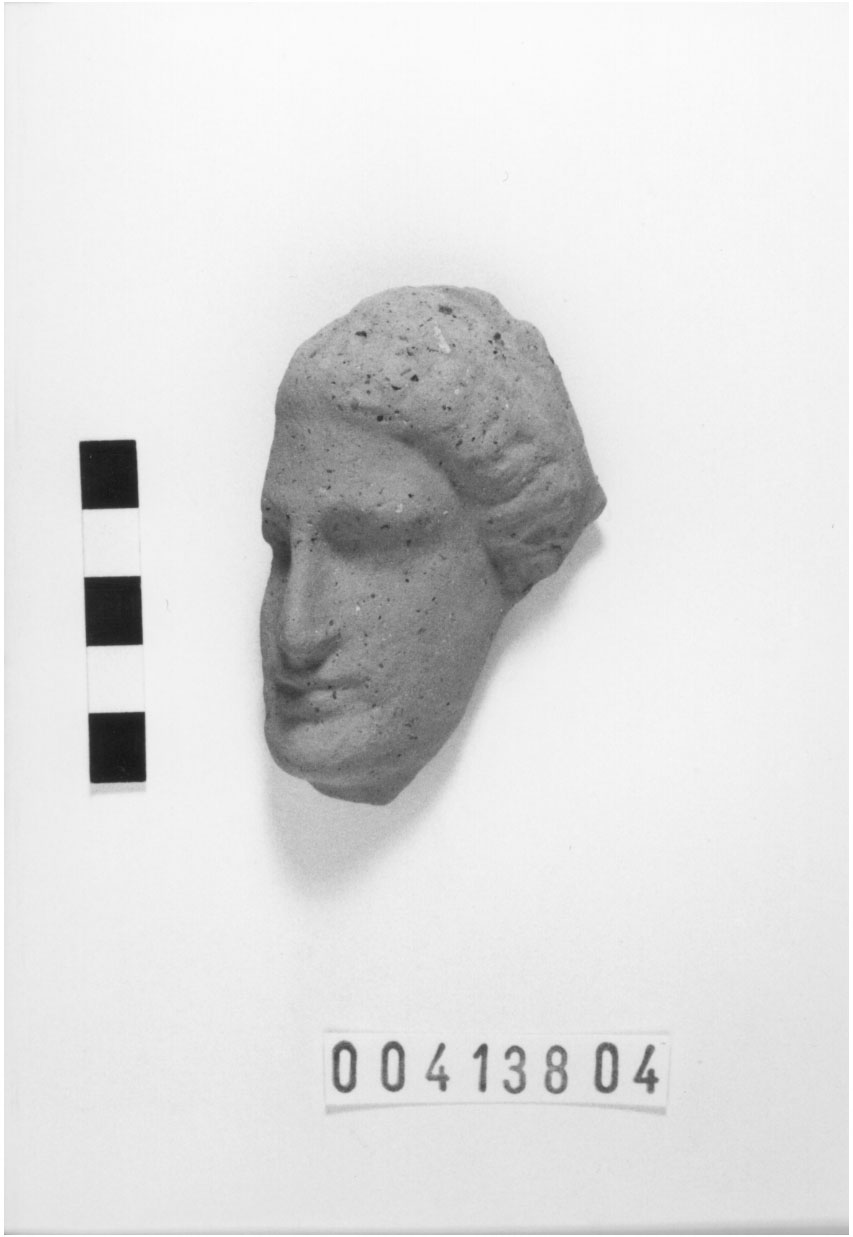 Figura femminile (?) (Testa votiva/ frammento) (Fine IV a.C, III a.C)