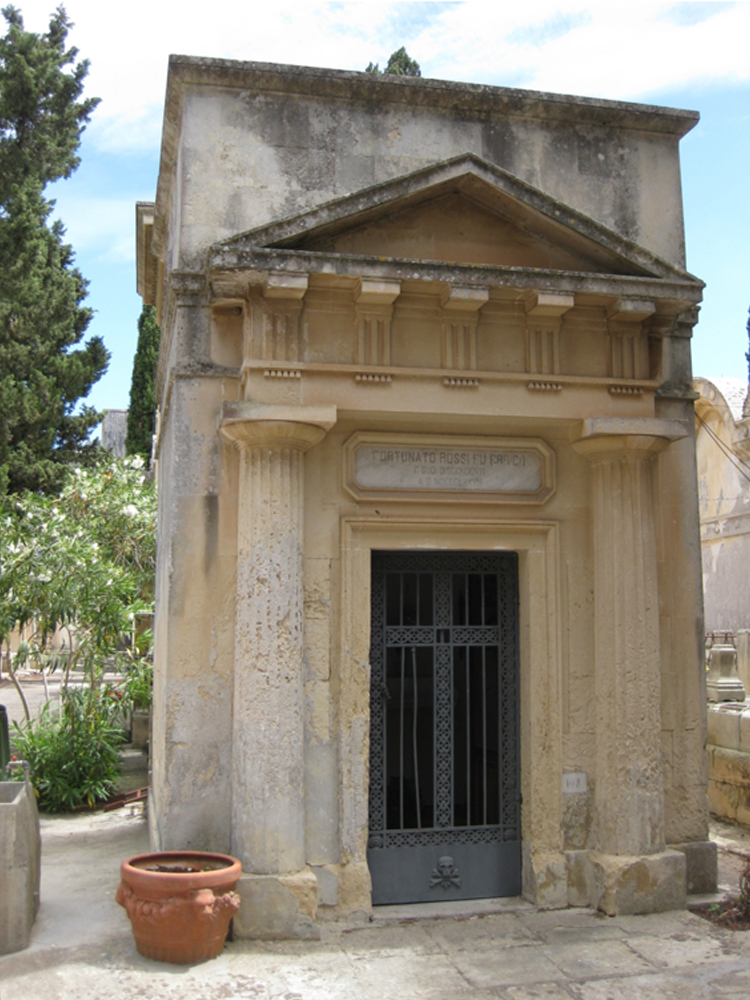 Fortunato Rossi e Famiglia (tomba, cappella) - Lecce (LE) 