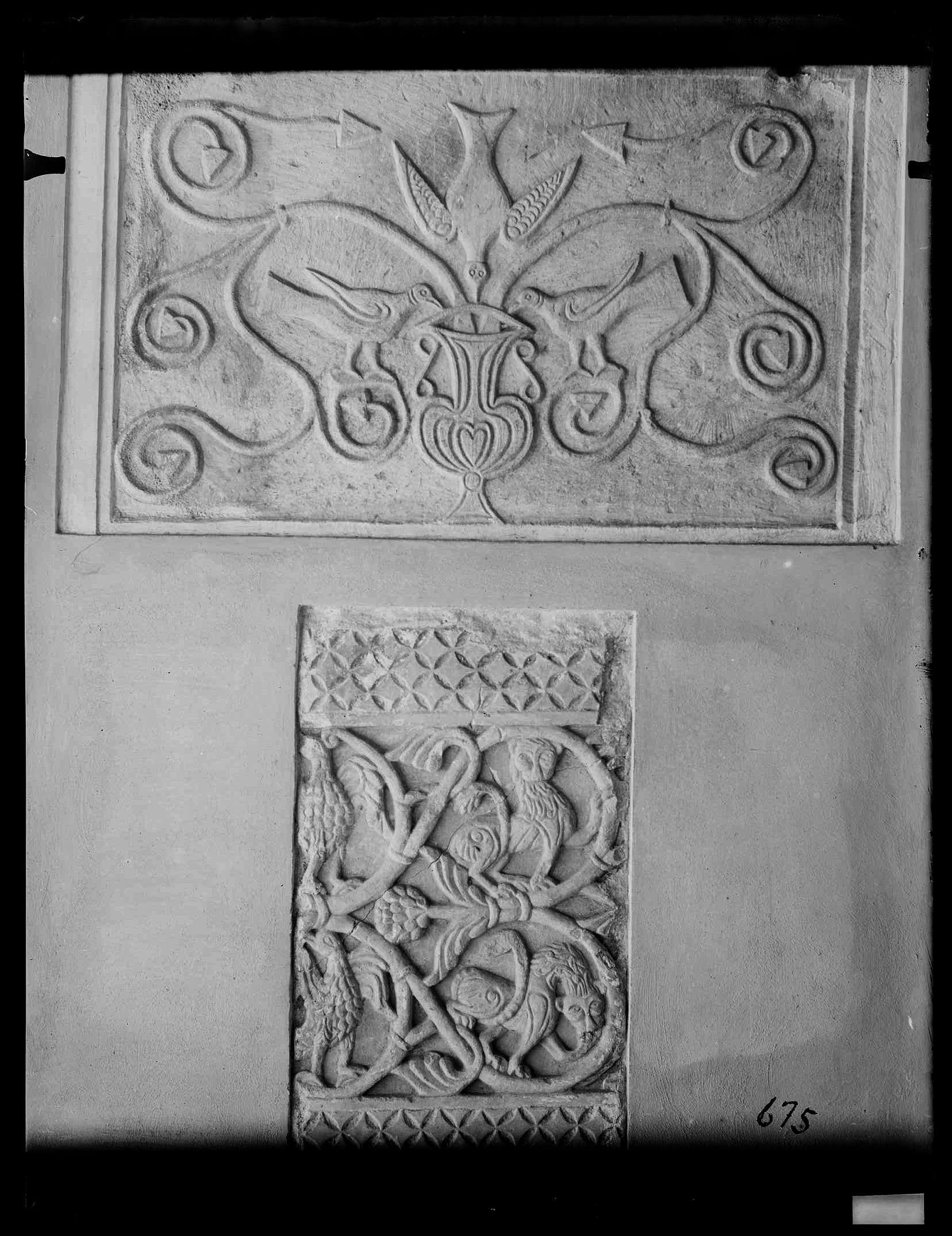 Emilia Romagna - Ravenna - Museo Arcivescovile - Due lastre con bassorilievi dai motivi fitomorfi ed animali (negativo) di Ditta Luigi Ricci (XX)