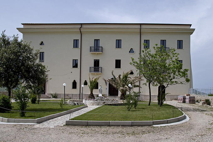 Chiesa ed ex complesso conventuale di S. Maria della Consolazione (chiesa, ex conventuale) - Deliceto (FG) 