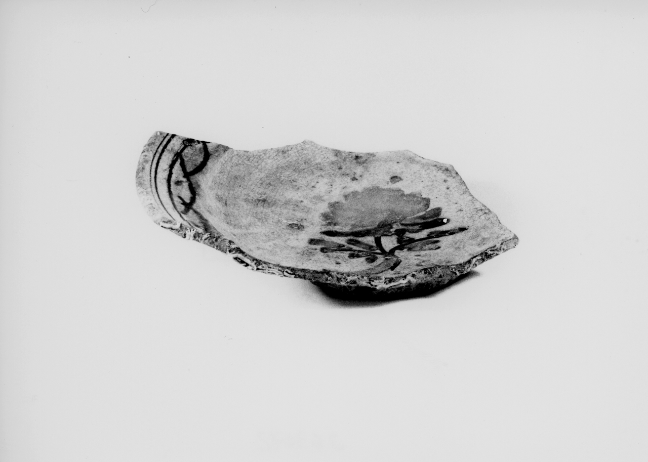 piatto - area bassanese (prima metà sec. XIX d.C)