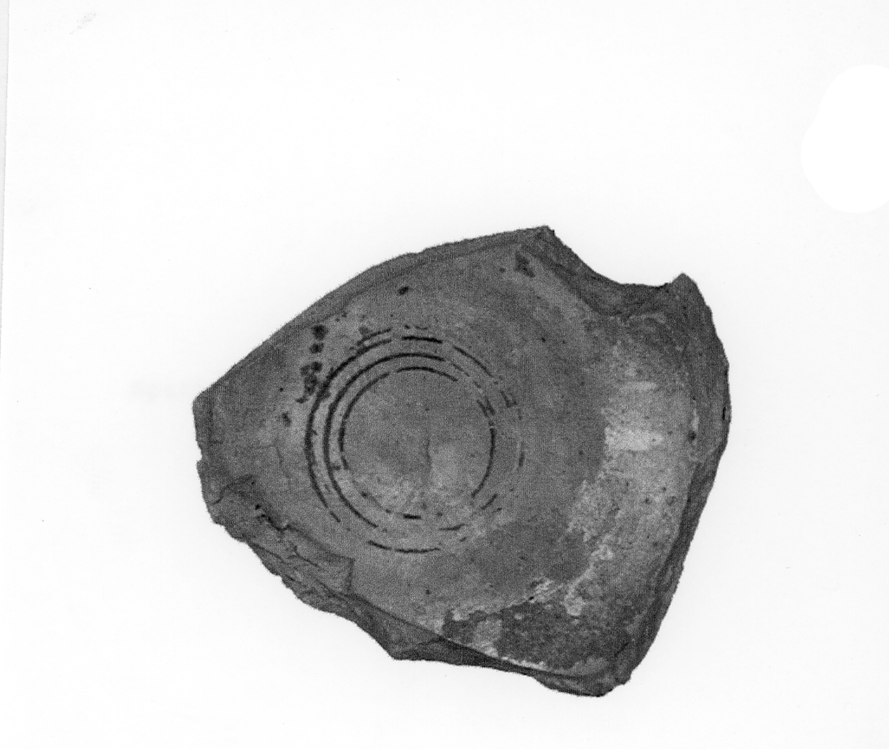 fondo di scodella - manifattura veneziana (metà sec. XIII d.C)