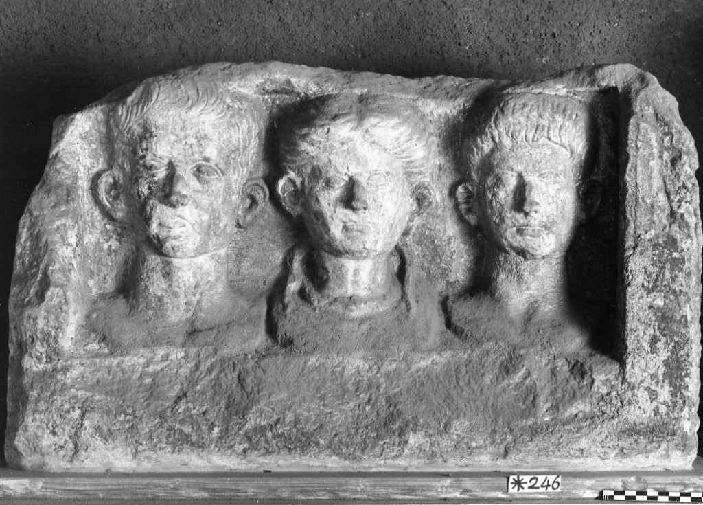 rilievo funerario - arte romana dell' Italia Settentrionale (età tiberiano-claudia)
