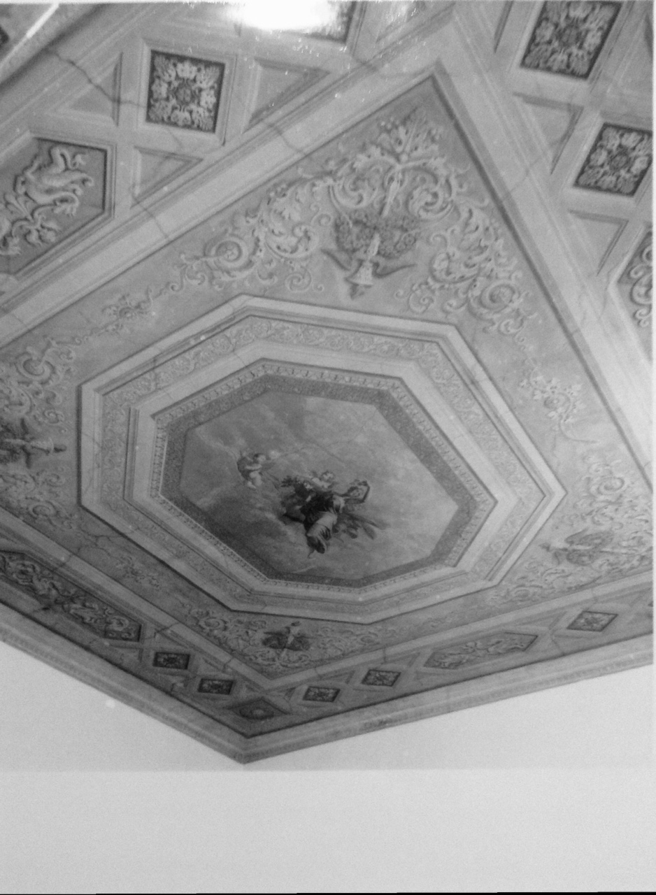 Abbondanza/Flora, occhio centrale con figura femminile accompagnata da tre angeli (soffitto dipinto, opera isolata) - manifattura toscana (seconda metà XIX)