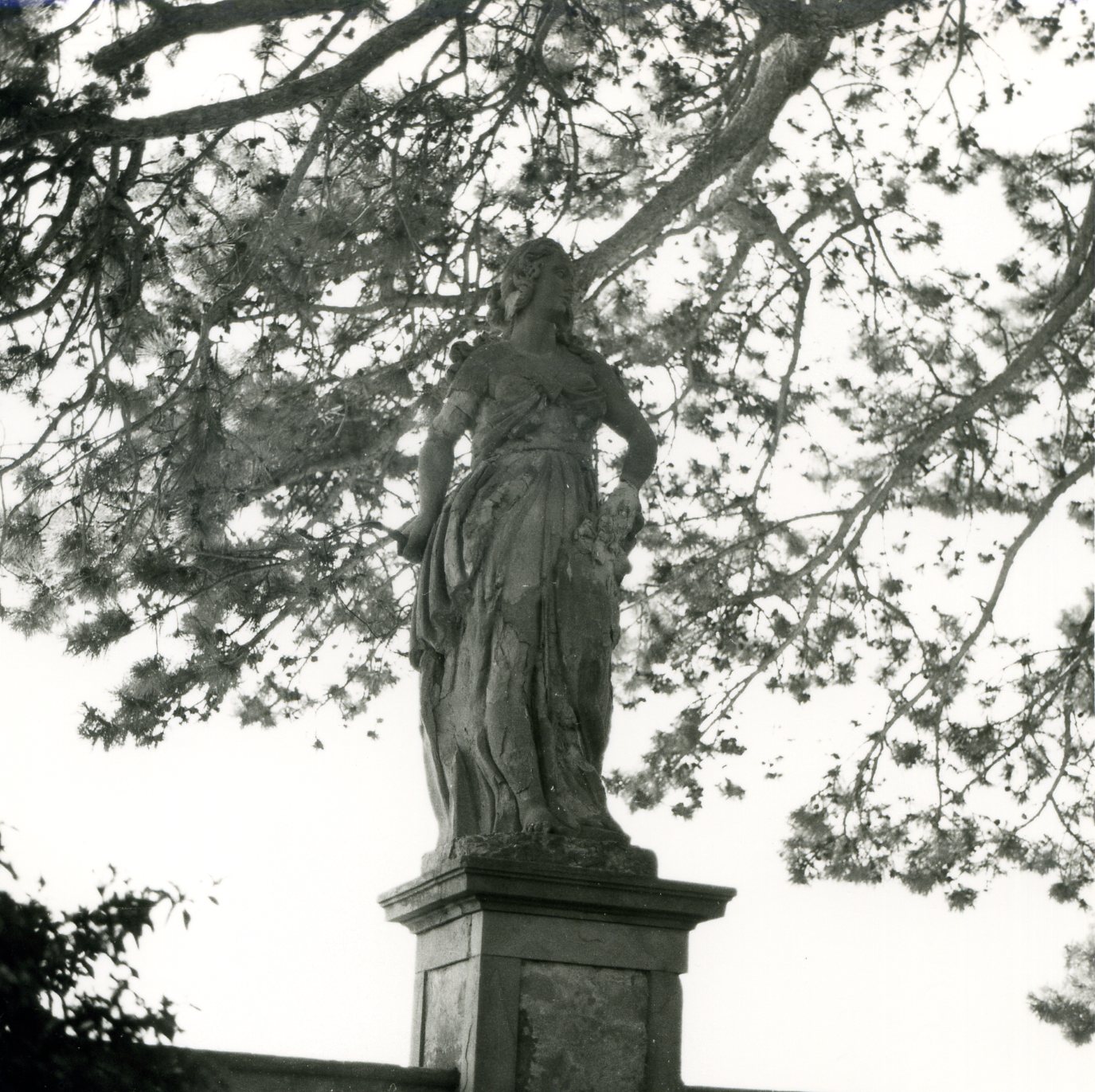 Diana (statua, opera isolata) - ambito fiorentino (n.d)