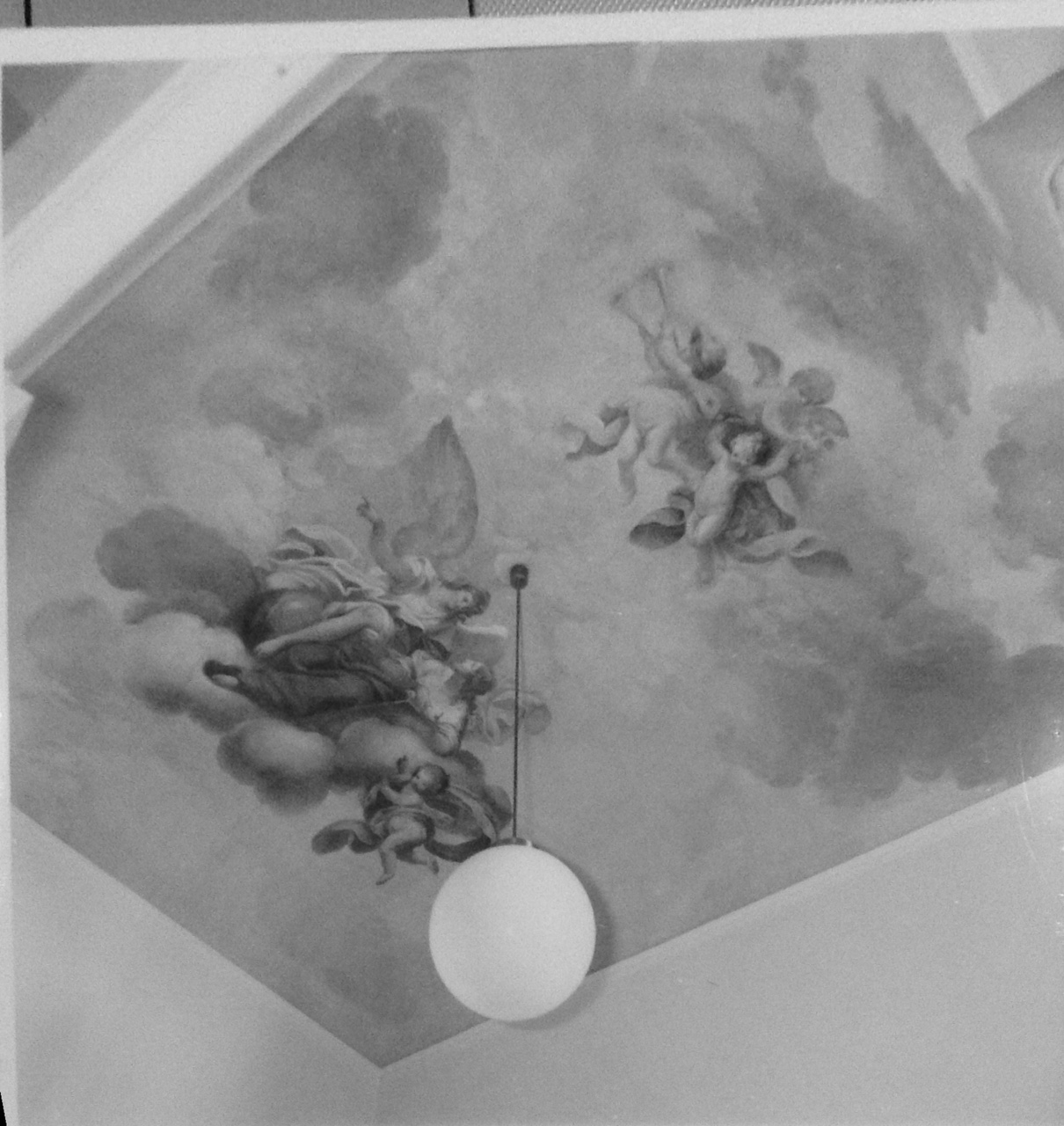 Gruppo allegorico con putti alati (soffitto dipinto, opera isolata) di Meucci Vincenzo - manifattura toscana (XVIII)