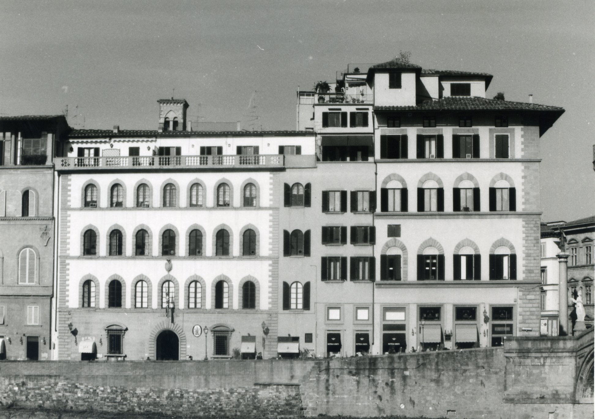 Palazzo Gianfigliazzi (palazzo) - Firenze (FI)  (XII, metà)