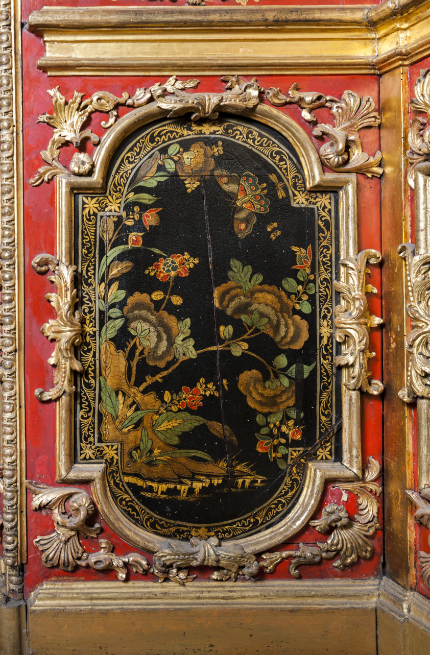 paesaggio con farfalla (pannello dipinto, elemento d'insieme) di Juvarra Filippo, Massa Pietro (secondo quarto sec. XVIII)