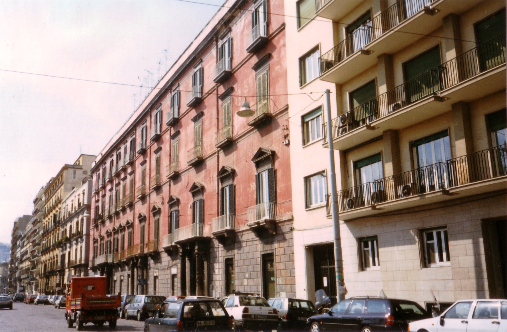 Palazzo Ischitella (palazzo, padronale) - Napoli (NA) 