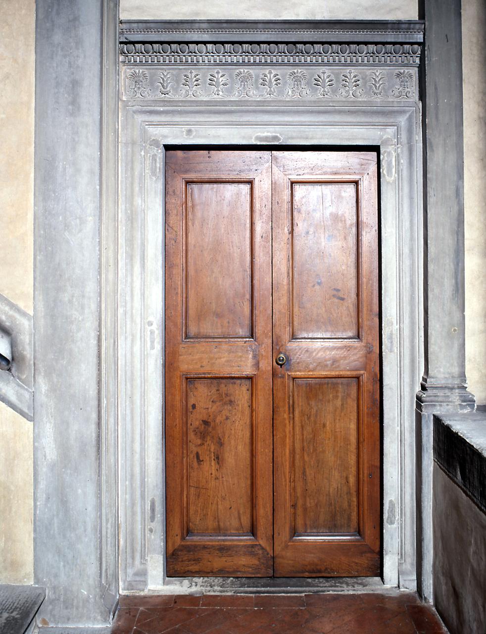 mostra di portale di Matteo di Giovanni (metà sec. XV)