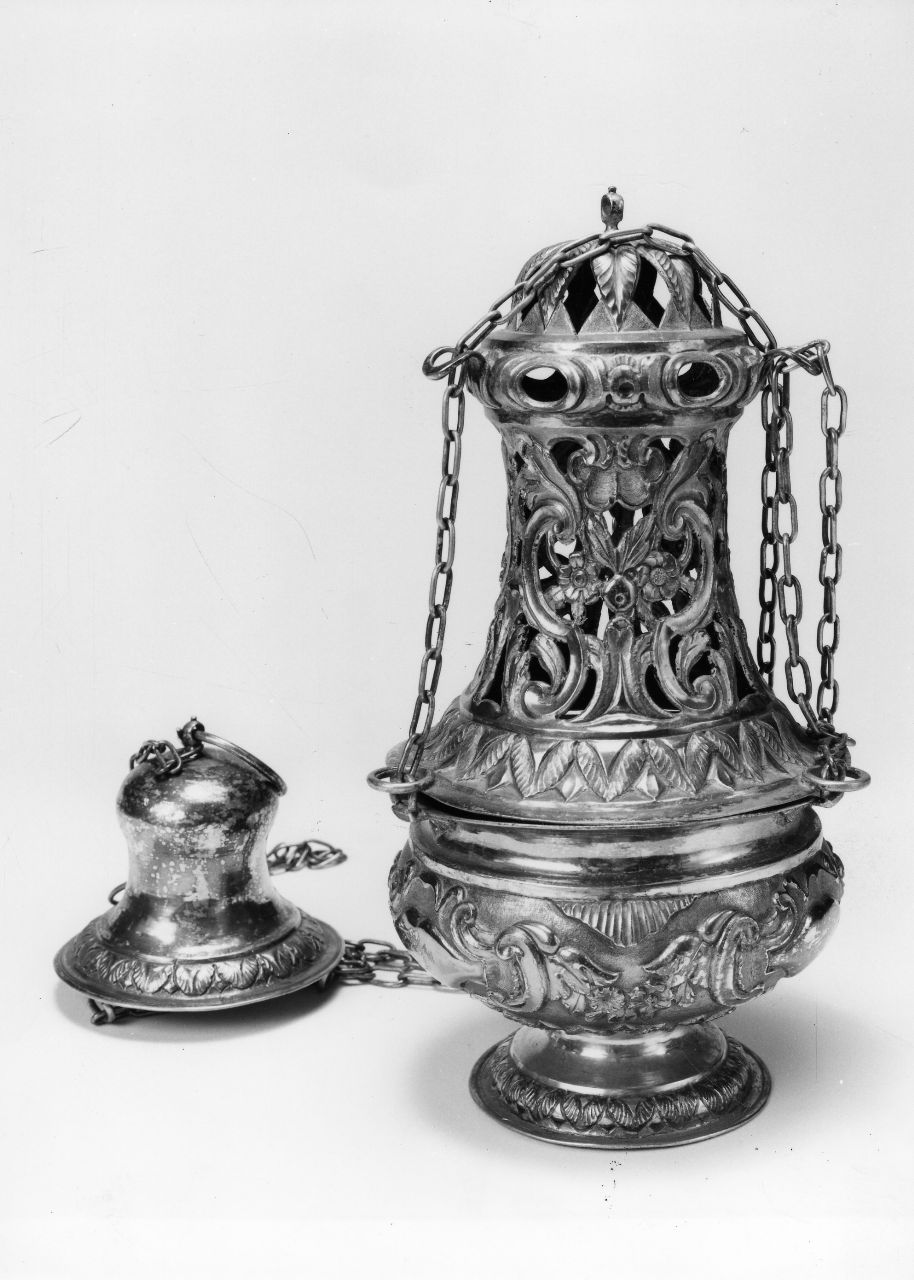 motivi decorativi vegetali (turibolo - a coppa, pendant) - bottega fiorentina (sec. XVIII)