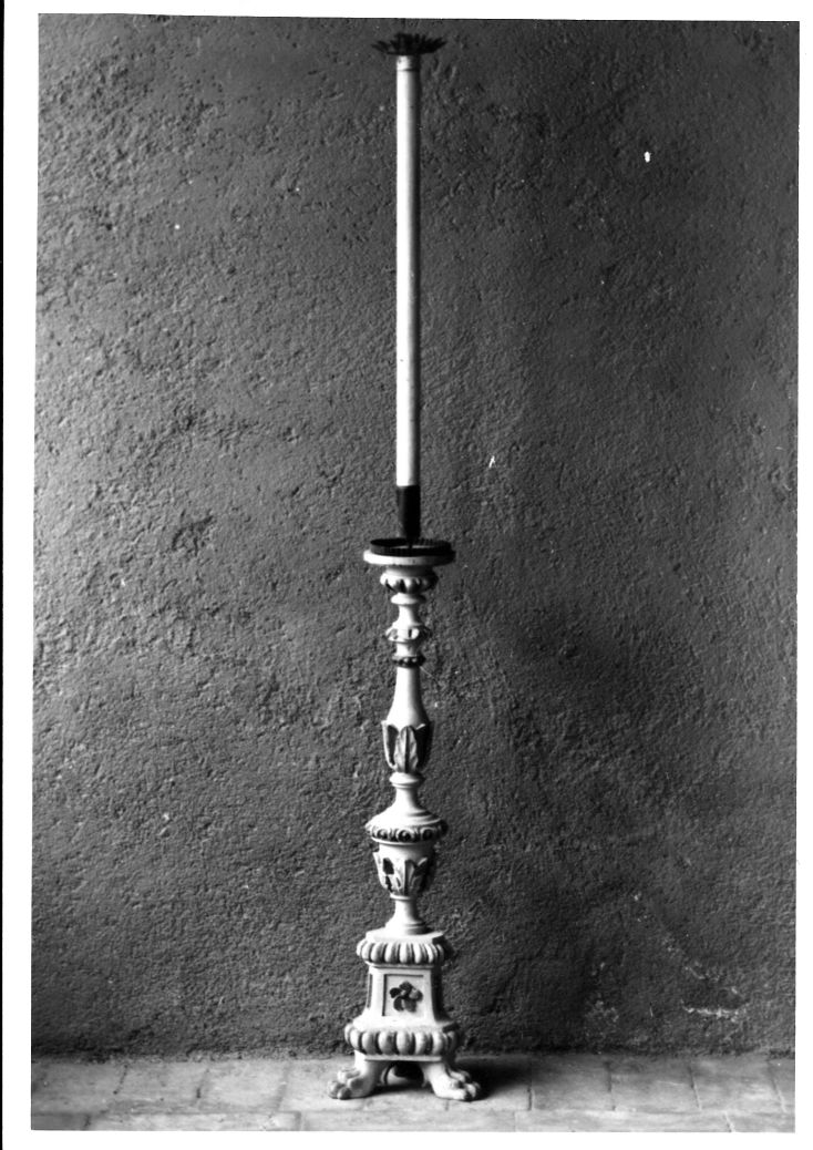 candeliere, serie - produzione umbra (primo quarto sec. XX)
