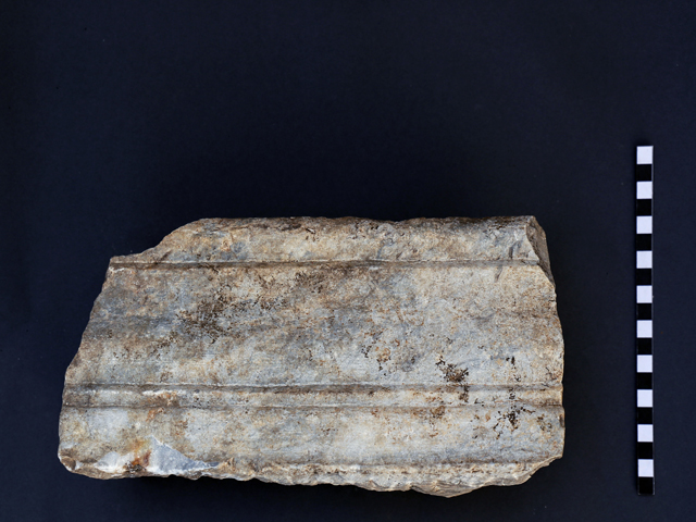 cornice/ modanata, incorniciatura rettilinea modanata liscia (età romana)