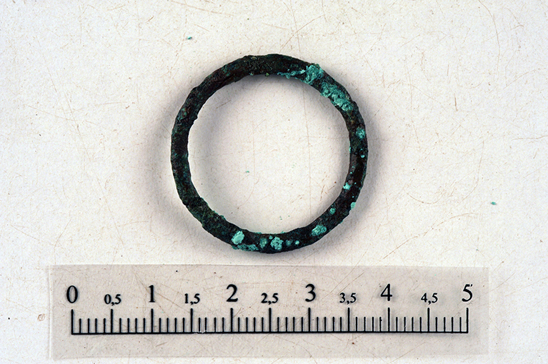 anello (secc. IV-III a.C)