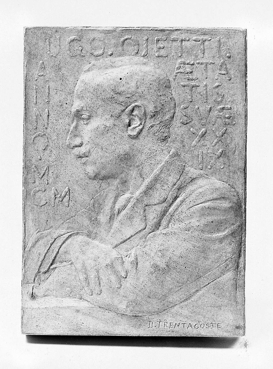 ritratto di Ugo Ojetti (rilievo) di Trentacoste Domenico (sec. XX)
