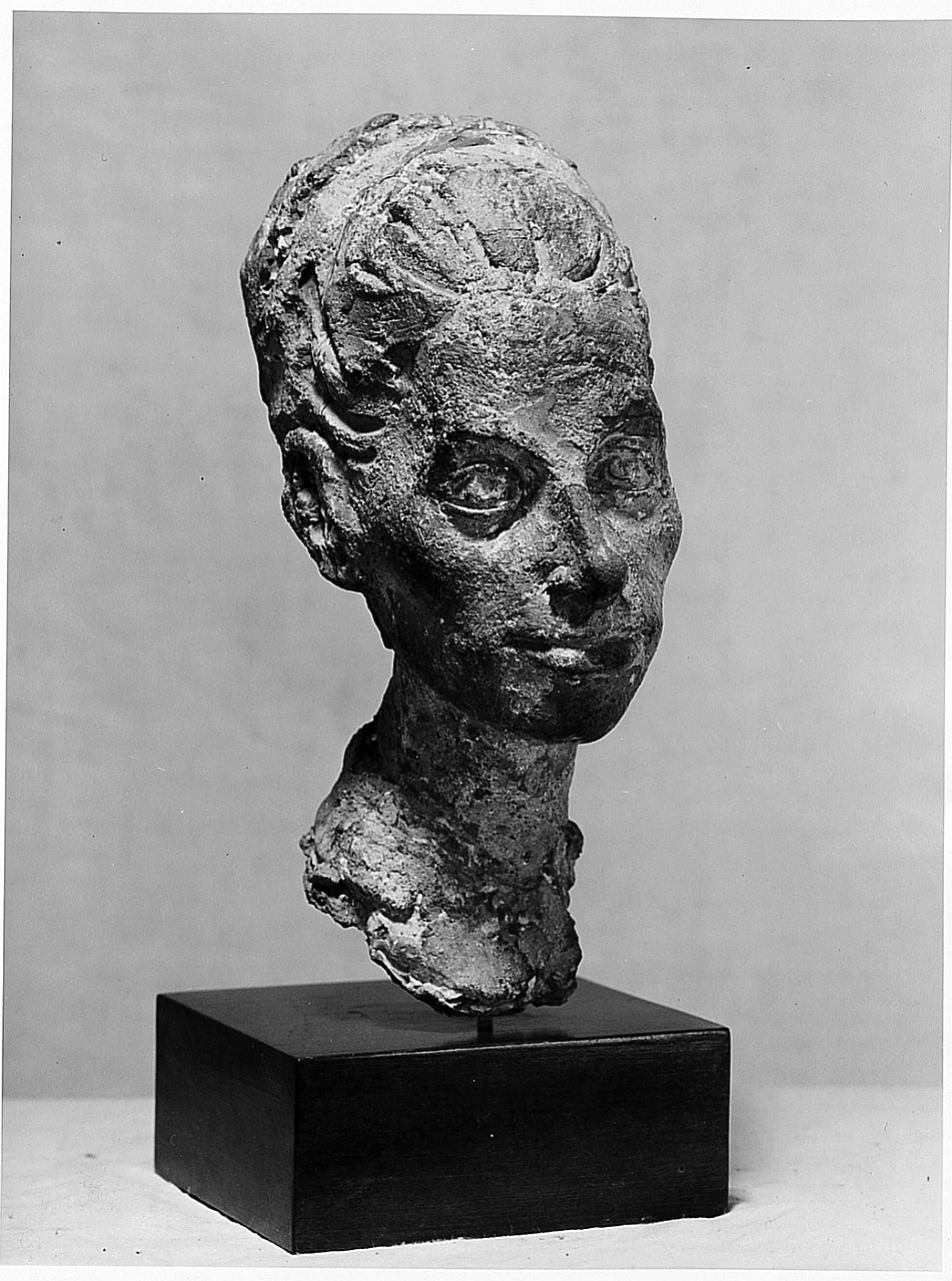 Franca, testa di donna (scultura) di Lucacchini Romano (sec. XX)