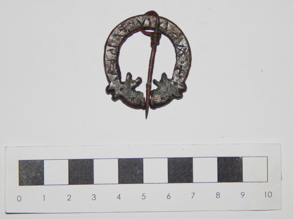 fibula, ad anello (VI-VII d.C)