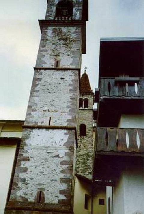 Campanile della Chiesa di S. Maria Assunta (campanile) - Roncobello (BG) 