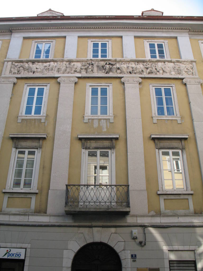 Casa Carciotti (casa) - Trieste (TS) 