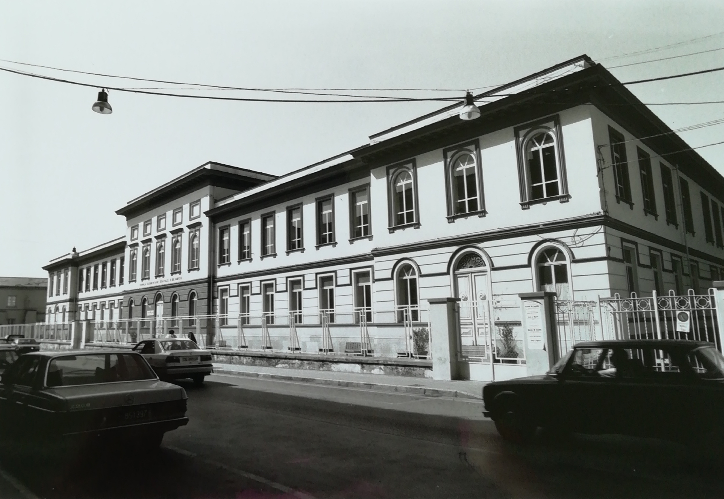 Scuola "E. De Amicis" (scuola, pubblica) - Caserta (CE) 