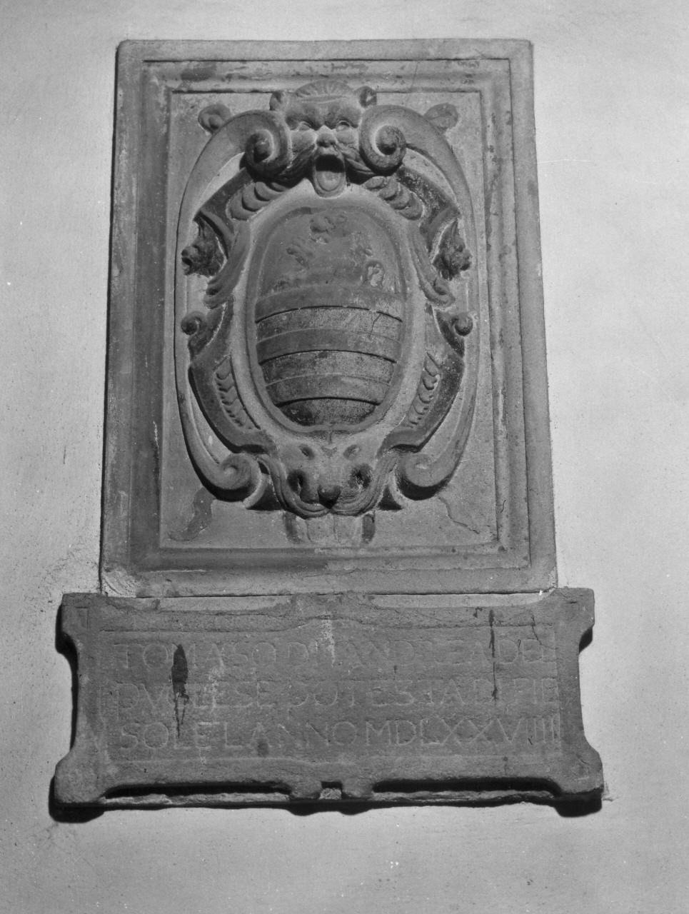 stemma di Tommaso di Andrea Del Pugliese (rilievo) - bottega toscana (sec. XVI)