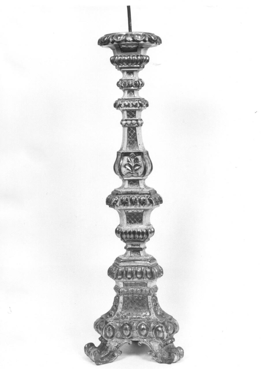 candeliere da chiesa, serie - bottega toscana (sec. XVIII)