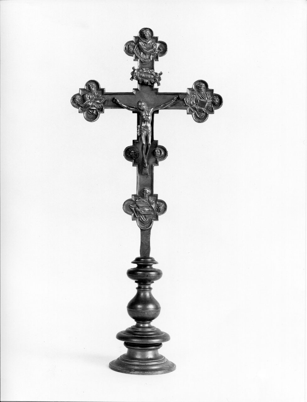 Cristo crocifisso (croce) - bottega toscana (sec. XVII)