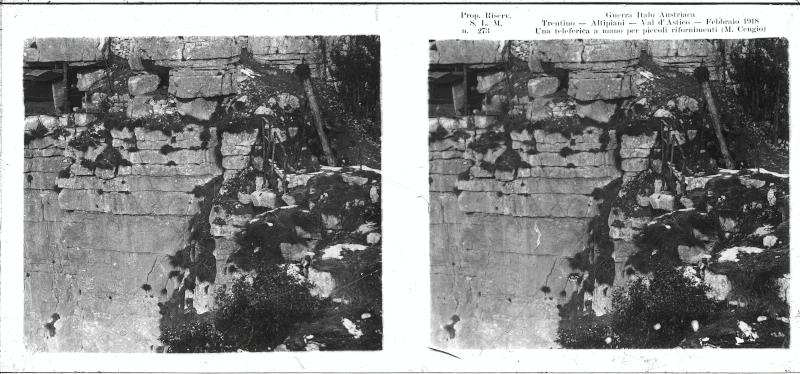 Cogollo del Cengio - Monte Cengio - teleferica - rifornimenti - 1918 (positivo) di Marzocchi, Luigi (primo quarto XX)