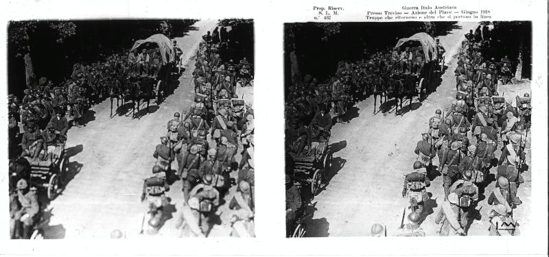 soldati italiani - truppe - cavalli - 1918 (positivo) di Marzocchi, Luigi (primo quarto XX)