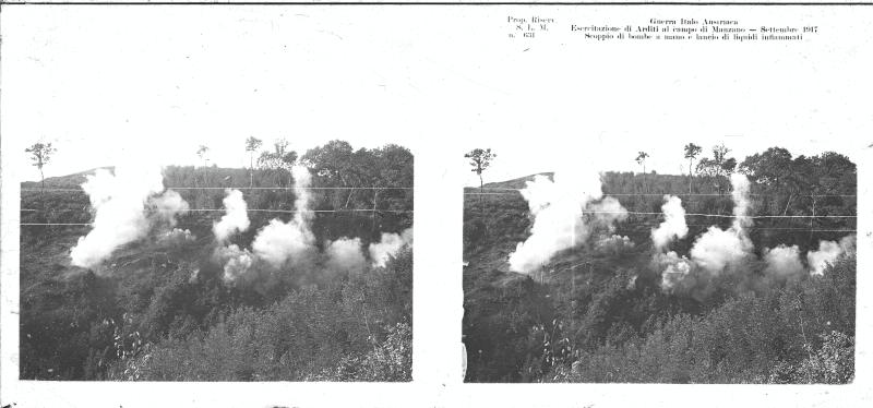 Manzano - esercitazioni - bombe a mano - Arditi - 1917 (positivo) di Marzocchi, Luigi (primo quarto XX)