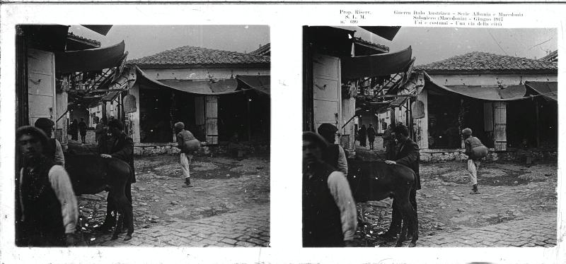 Grecia - Salonicco - civili - 1917 (positivo) di Marzocchi, Luigi (primo quarto XX)