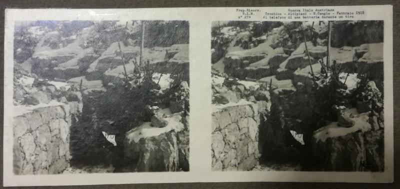 Monte Cengio - soldati italiani - trincee - telefono - 1918 (positivo) di Marzocchi, Luigi (primo quarto XX)