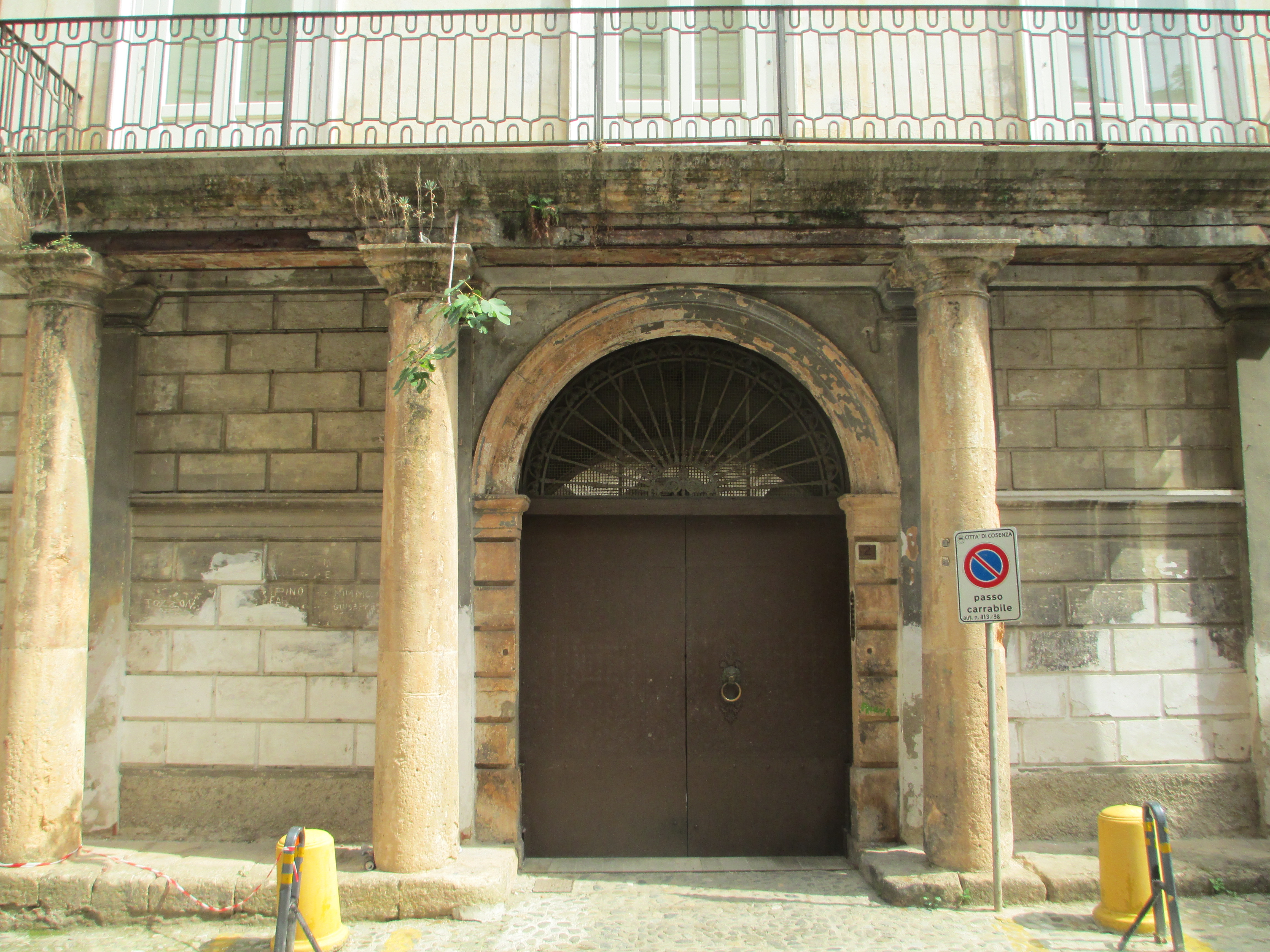 Palazzo Grisolia (palazzo, nobiliare) - Cosenza (CS) 