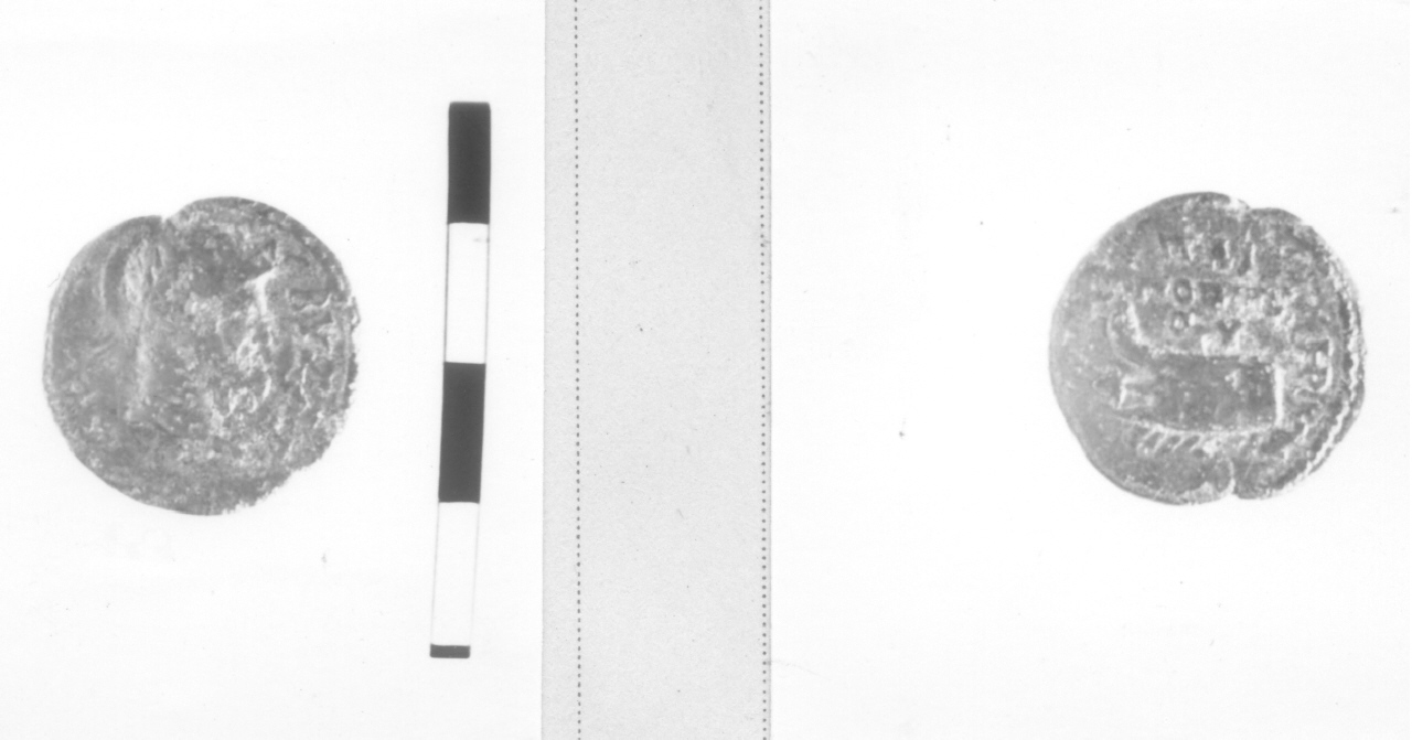 Testa maschile barbata/ Prua e testa di leone (moneta, nominale incerto) (II-III d.C)
