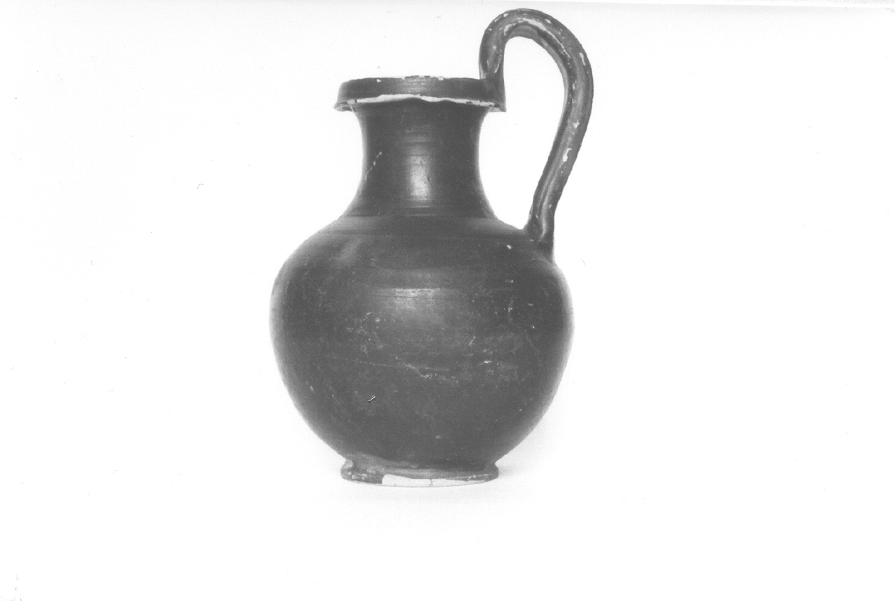 oinochoe - produzione etrusca (III sec. a.C)