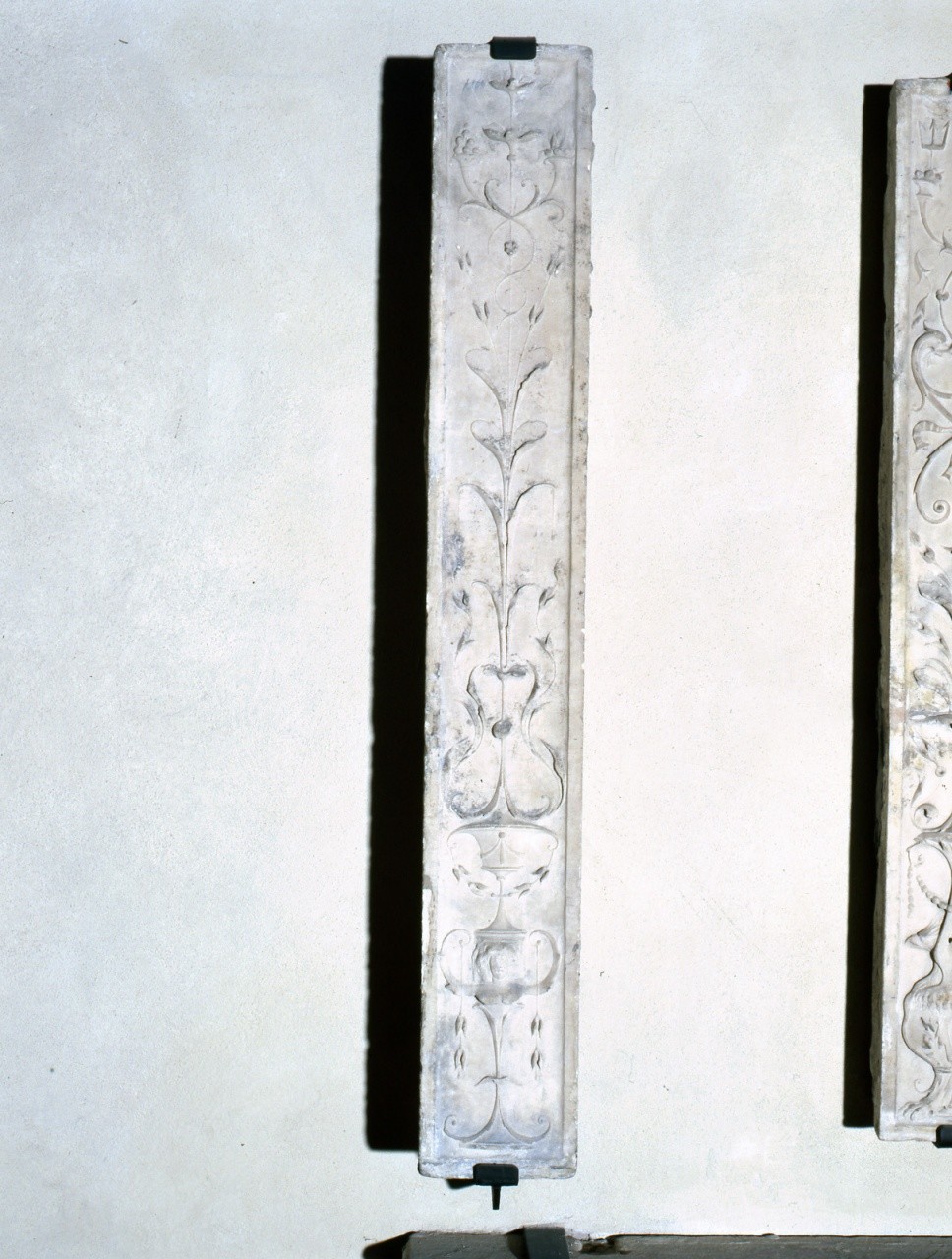 motivo decorativo a candelabra (stipite) di Benedetto da Rovezzano (primo quarto sec. XVI)