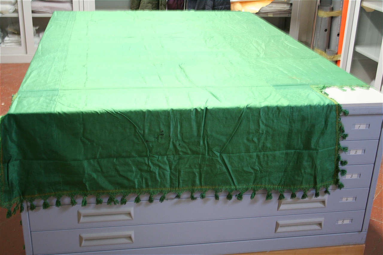 cortina da letto, serie - manifattura fiorentina (seconda metà sec. XIX)