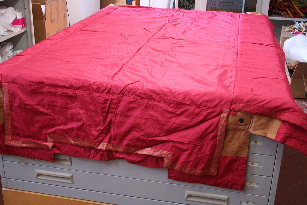 cortina da letto, insieme - manifattura fiorentina (sec. XIX)
