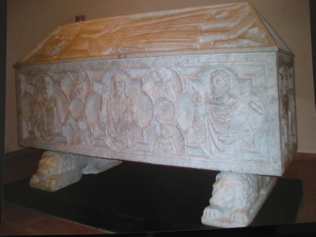 Sarcofago di Bertrand e Jean de Lautrec, monumento funerario (sarcofago) - bottega fiorentina (secondo quarto XIV)