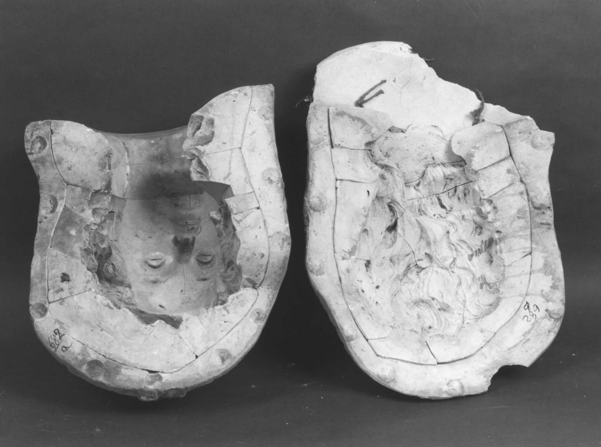 testa di donna (matrice - per scultura) di Berti Antonio (terzo quarto sec. XX)