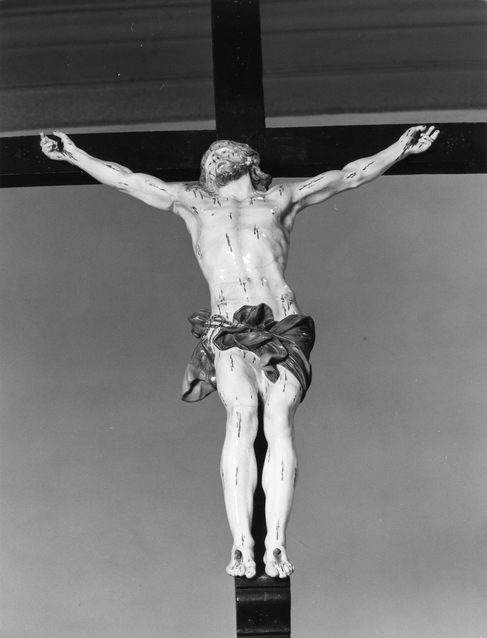 Cristo crocifisso (scultura) di Manifattura Ginori di Doccia (sec. XVIII)